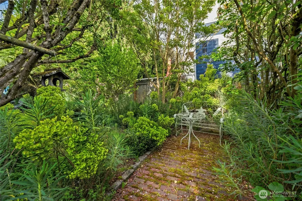 1012 20th Avenue S Seattle WA 98144