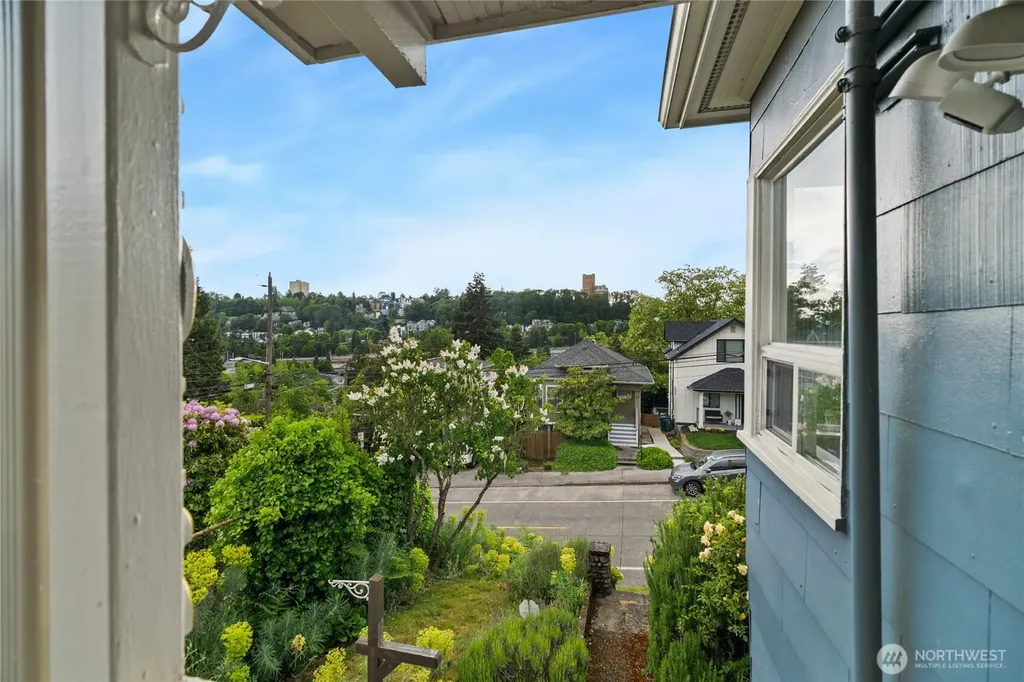 1012 20th Avenue S Seattle WA 98144