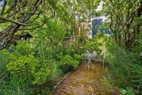 1012 20th Avenue S Seattle WA 98144