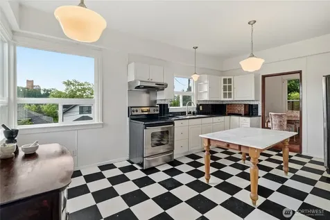 1012 20th Avenue S Seattle WA 98144