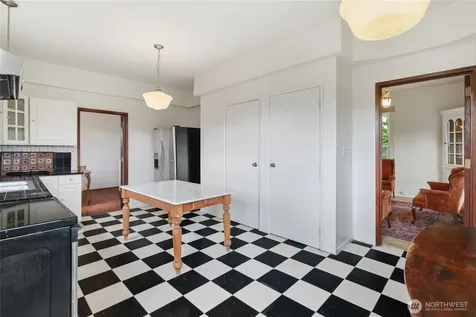 1012 20th Avenue S Seattle WA 98144