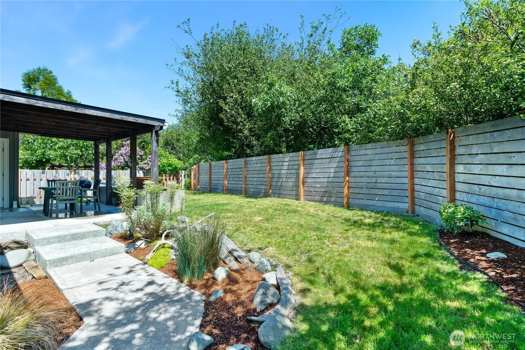 124 N Wynoochee Drive SW Ocean Shores WA 98569