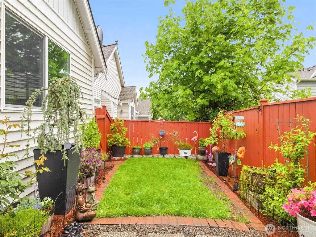 3709 4th Avenue NW Olympia WA 98502