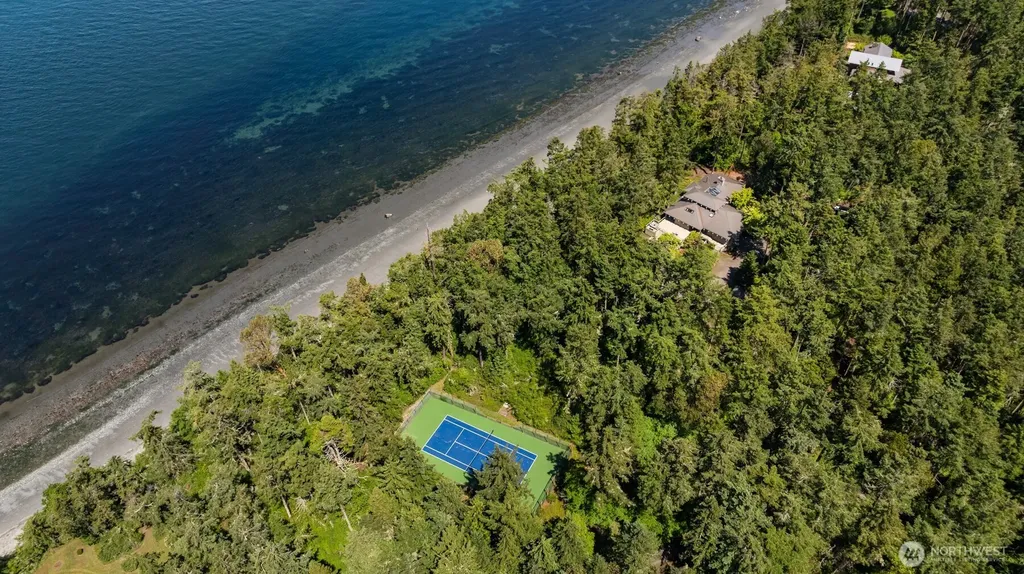 4065 E Sequim Bay Road Sequim WA 98382