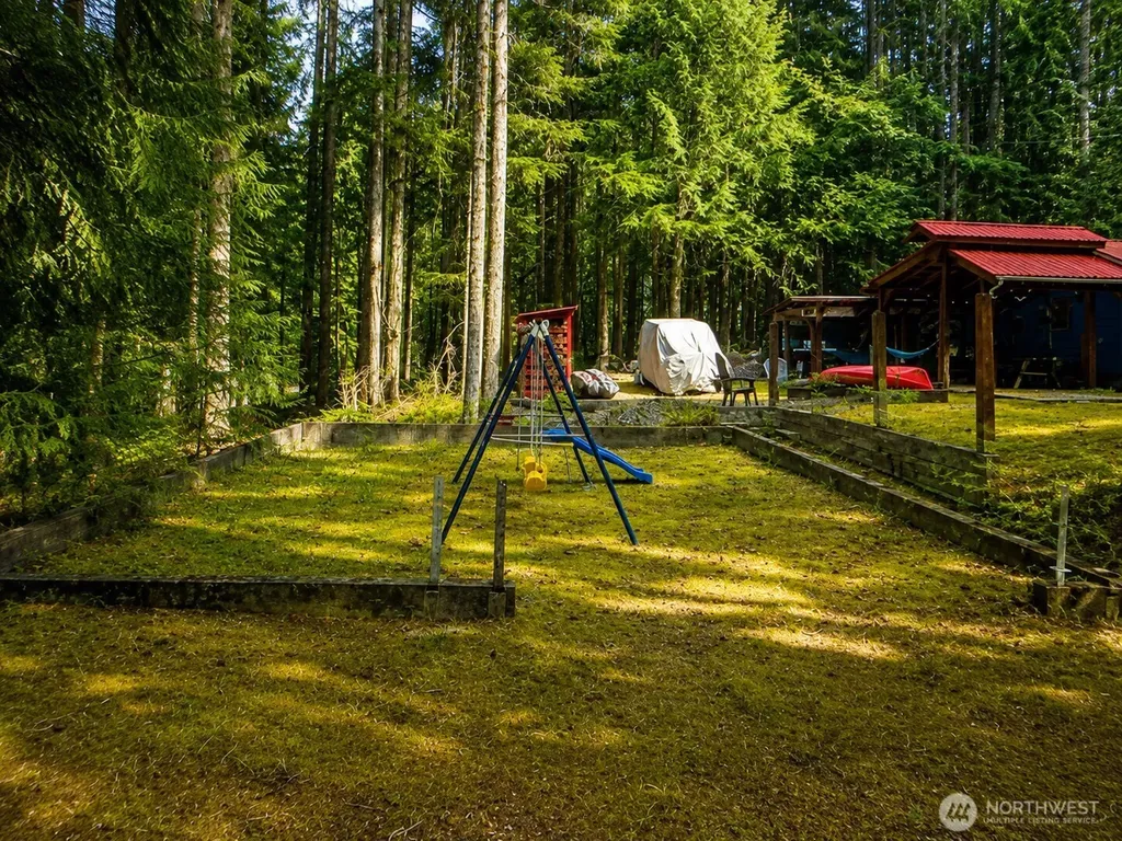 120 N Wynoochee Drive Hoodsport WA 98548