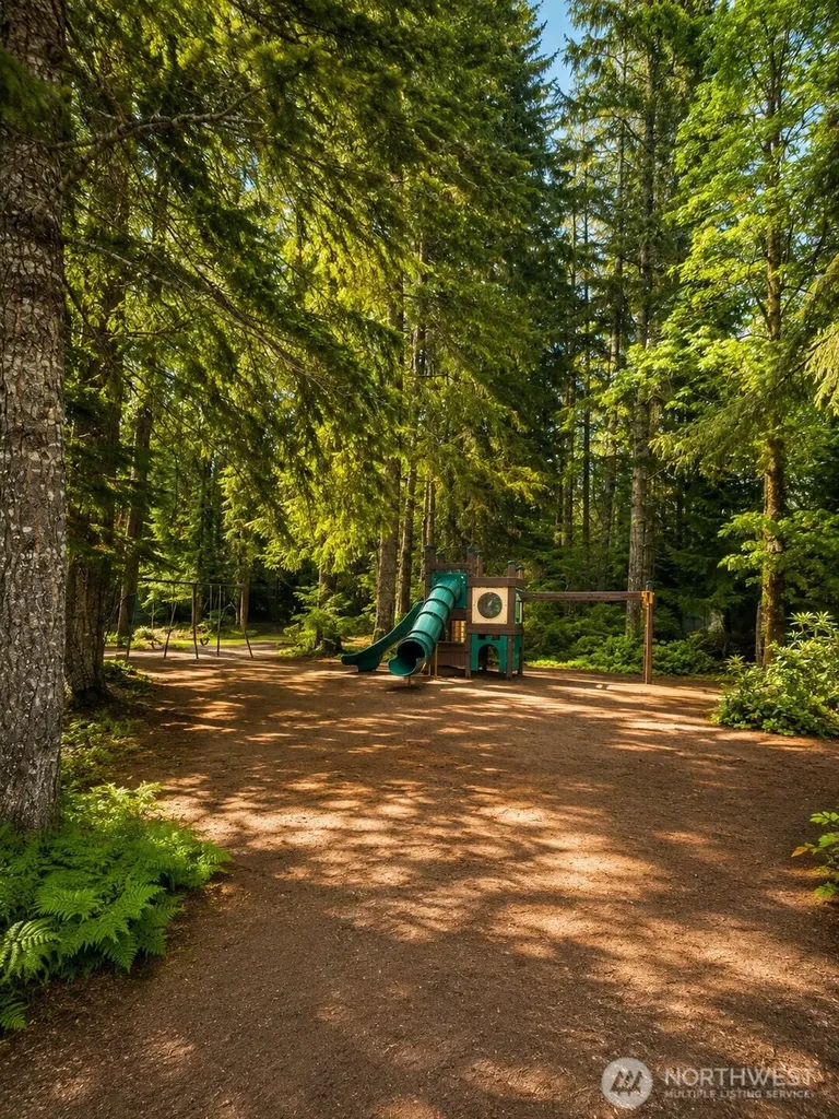 120 N Wynoochee Drive Hoodsport WA 98548