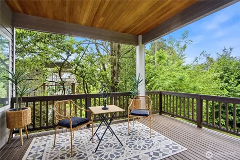 10115 NE 24th Street Bellevue WA 98004