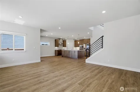 6302 SW 206th Place Lynnwood WA 98036