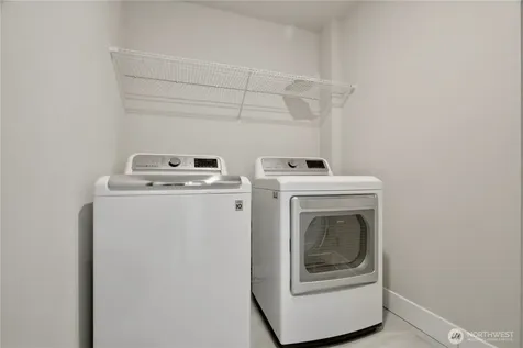6302 SW 206th Place Lynnwood WA 98036