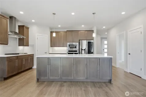 6302 SW 206th Place Lynnwood WA 98036
