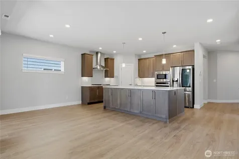 6302 SW 206th Place Lynnwood WA 98036