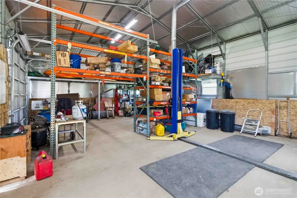 30 Forest Heights Cathlamet WA 98612