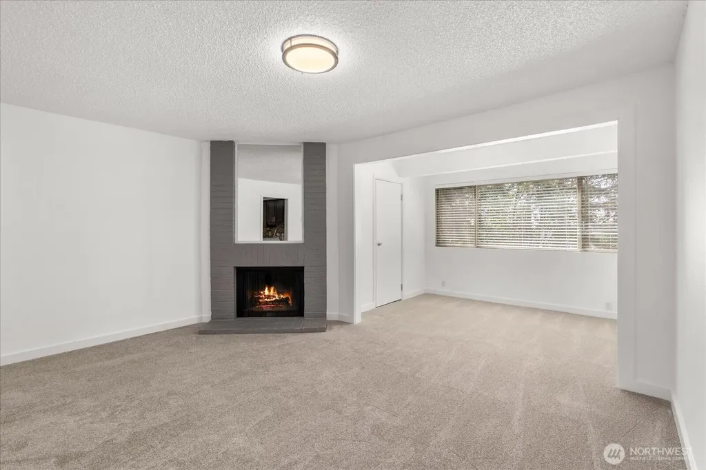 12517 NE 23rd Place Bellevue WA 98005