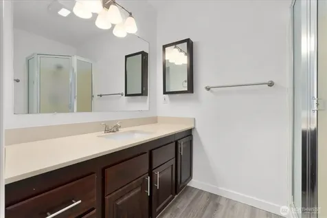 12517 NE 23rd Place Bellevue WA 98005