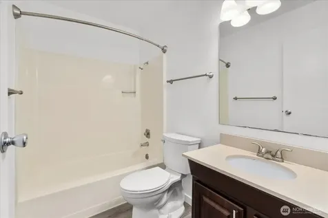 12517 NE 23rd Place Bellevue WA 98005