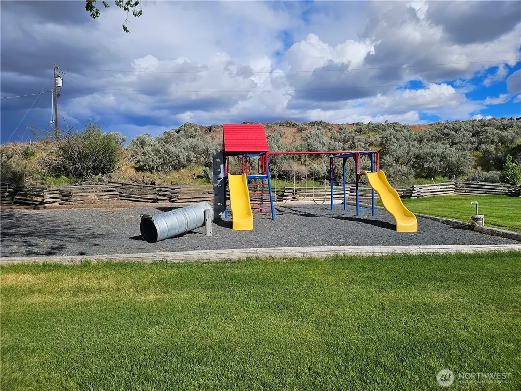 1741 Rawhide Court Ephrata WA 98823