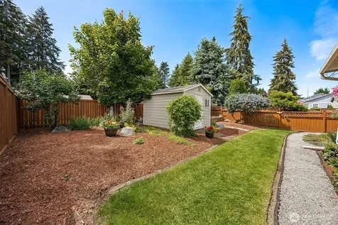 11316 88th Avenue E Puyallup WA 98373