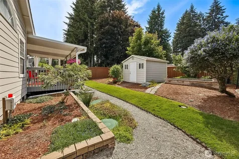 11316 88th Avenue E Puyallup WA 98373