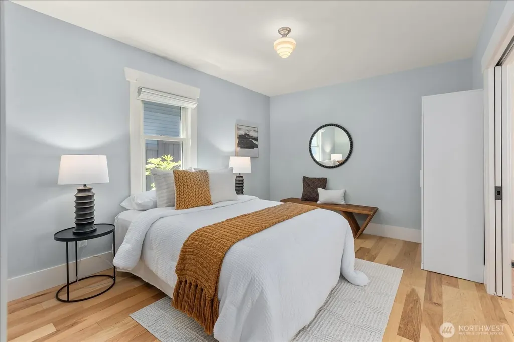 2629 E Valley Street Seattle WA 98112