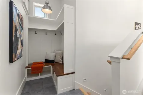 2629 E Valley Street Seattle WA 98112