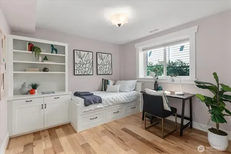 2629 E Valley Street Seattle WA 98112