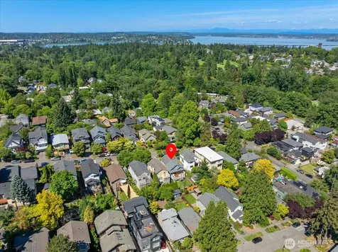 2629 E Valley Street Seattle WA 98112