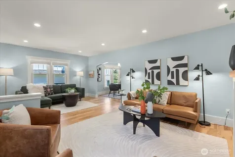 2629 E Valley Street Seattle WA 98112