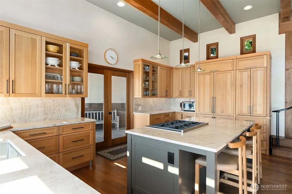 16223 Reitan Road NE Bainbridge Island WA 98110
