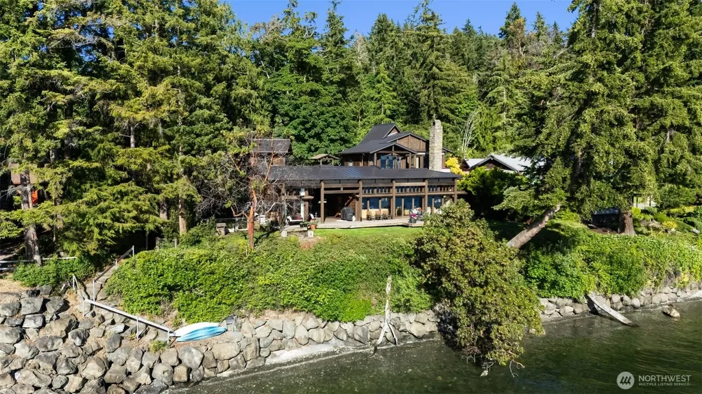 16223 Reitan Road NE Bainbridge Island WA 98110