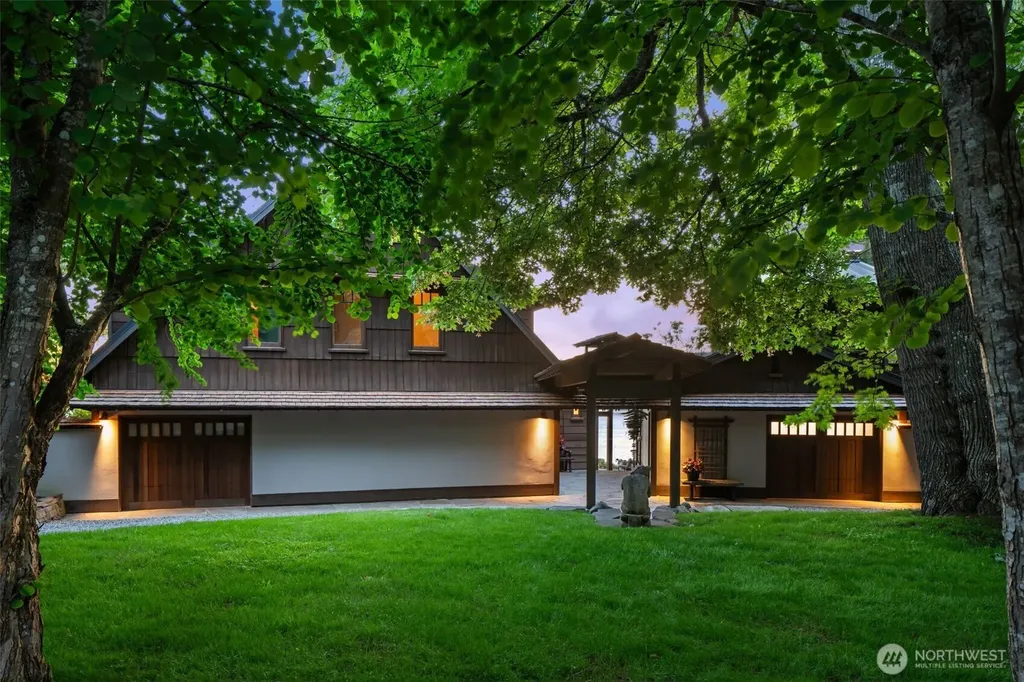 16223 Reitan Road NE Bainbridge Island WA 98110