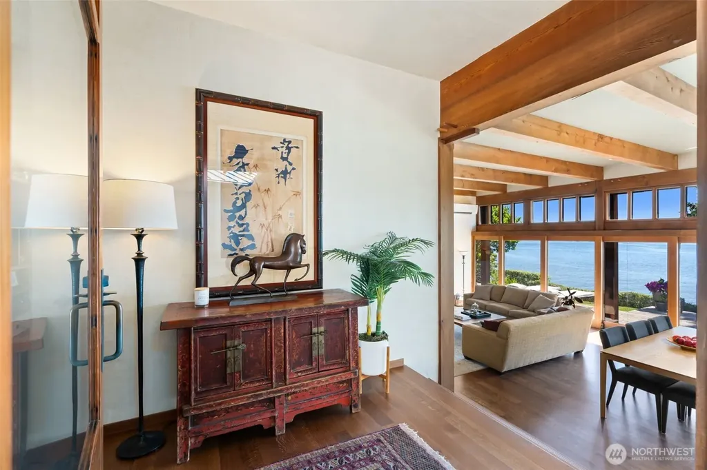 16223 Reitan Road NE Bainbridge Island WA 98110
