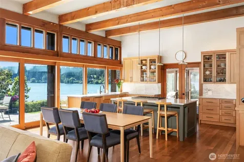16223 Reitan Road NE Bainbridge Island WA 98110