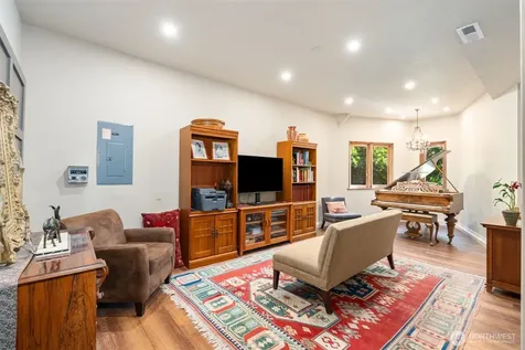 16223 Reitan Road NE Bainbridge Island WA 98110