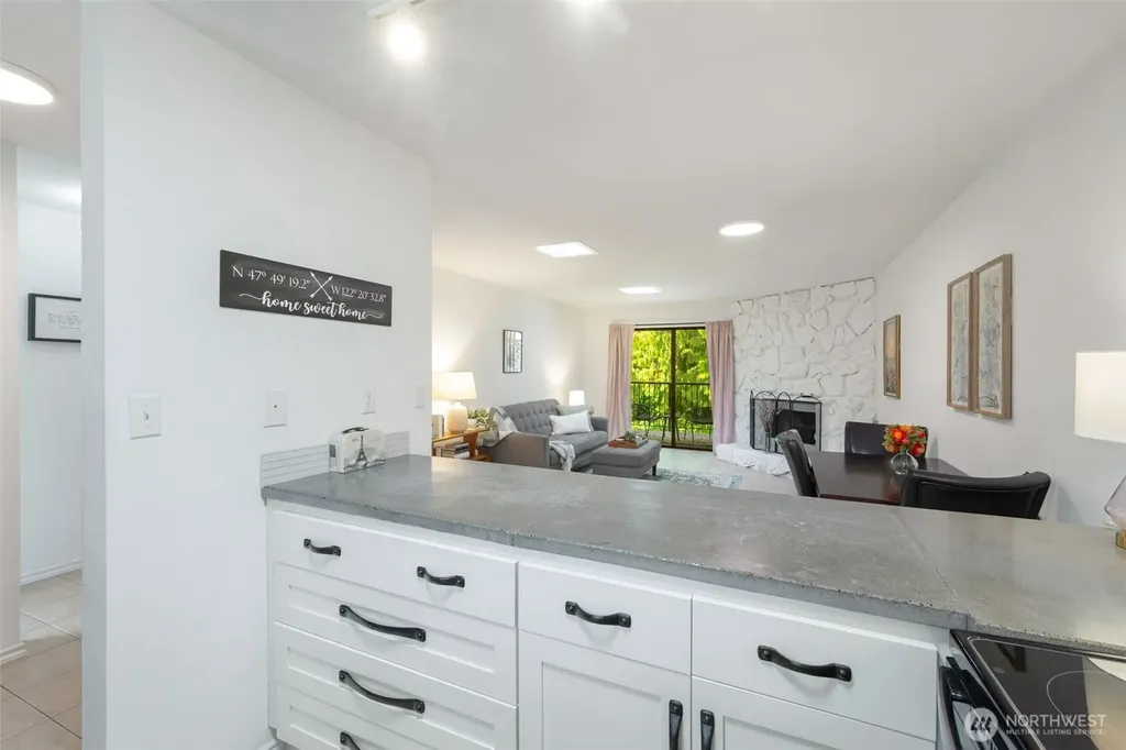 8017 196th Street SW Edmonds WA 98026