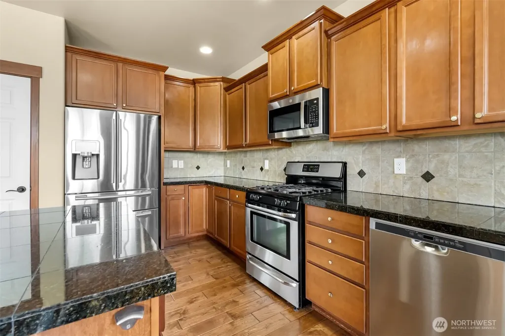 16458 Canal Court SE Yelm WA 98597