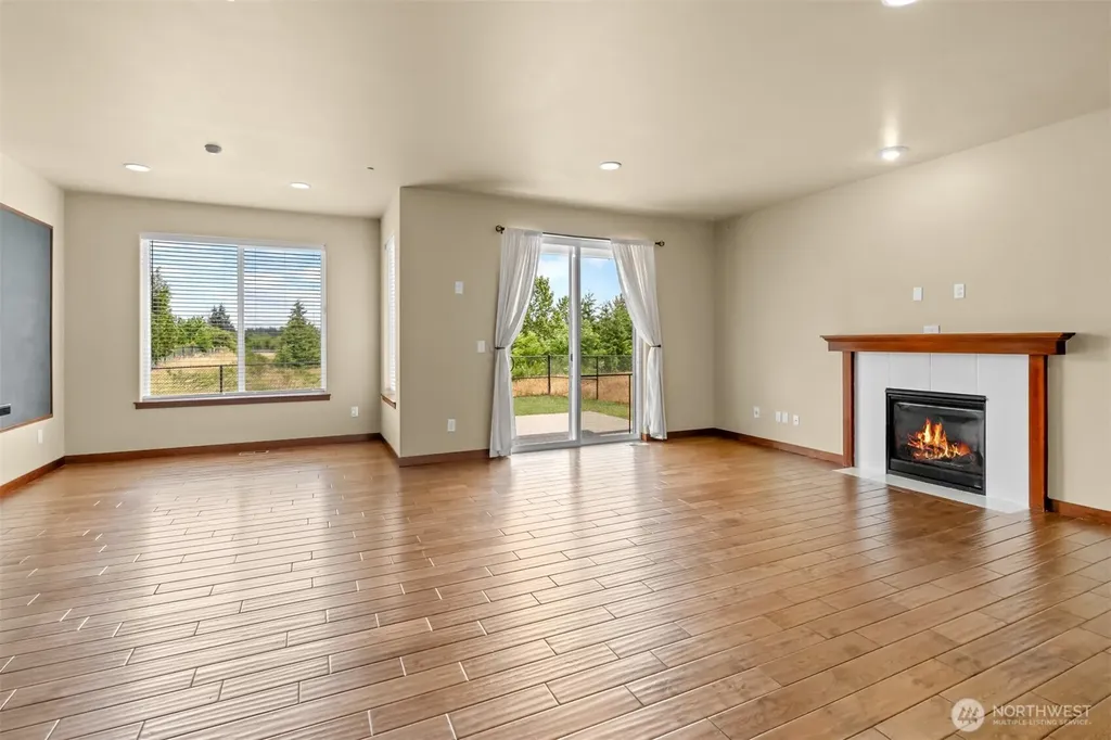16458 Canal Court SE Yelm WA 98597