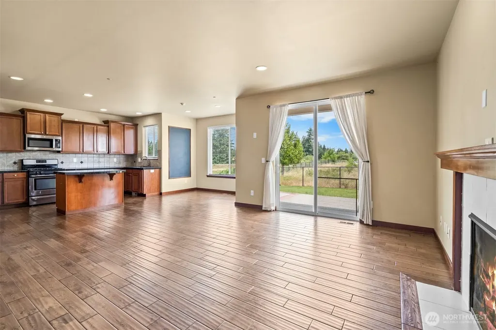16458 Canal Court SE Yelm WA 98597