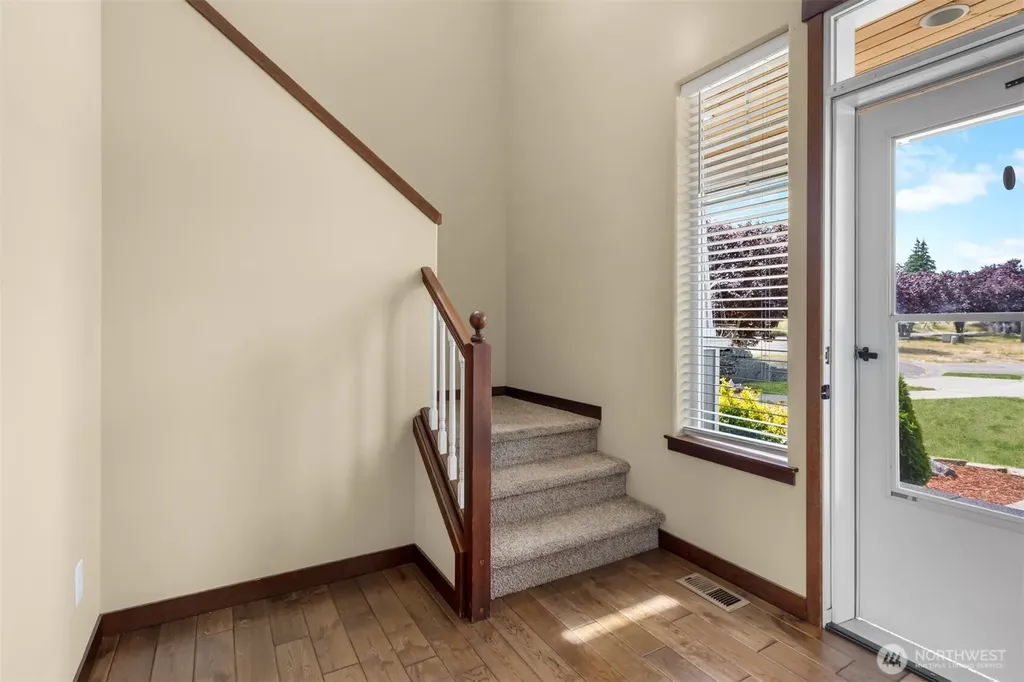 16458 Canal Court SE Yelm WA 98597