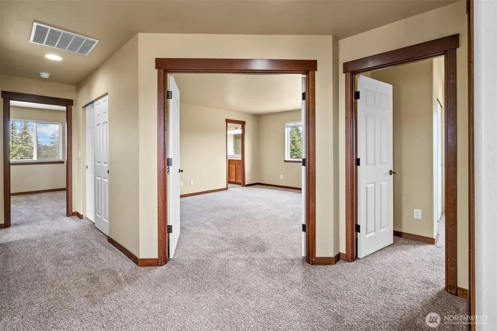16458 Canal Court SE Yelm WA 98597