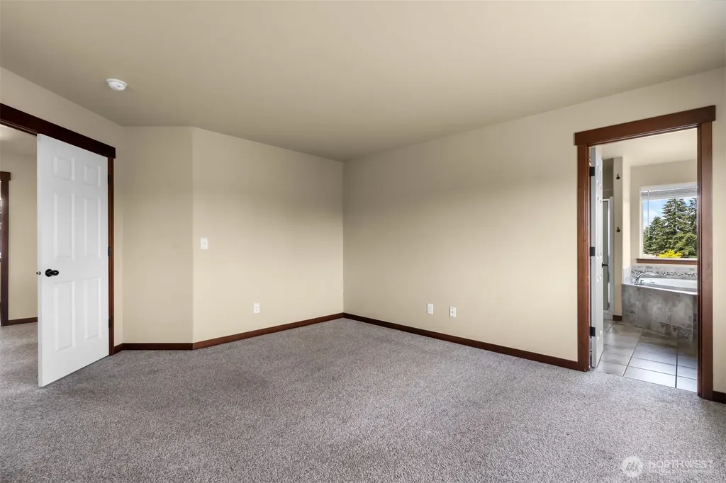 16458 Canal Court SE Yelm WA 98597