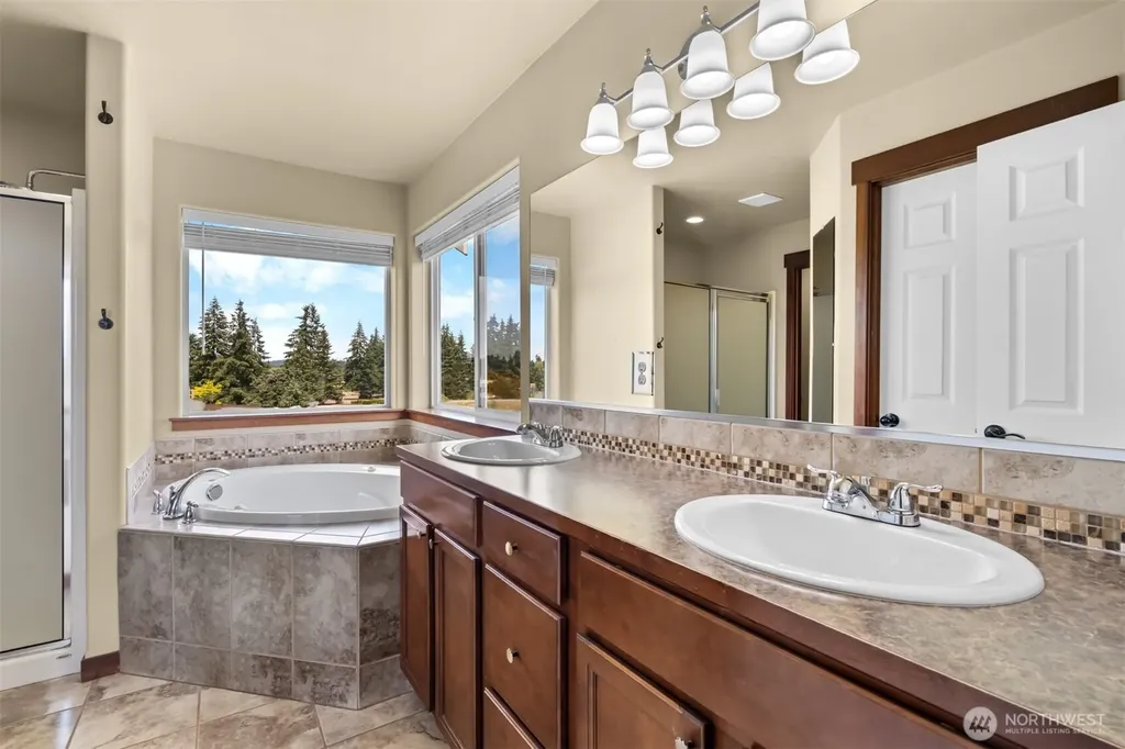 16458 Canal Court SE Yelm WA 98597