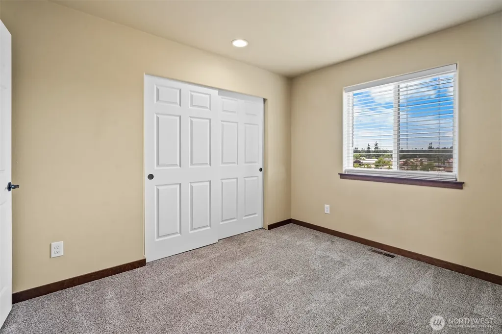 16458 Canal Court SE Yelm WA 98597