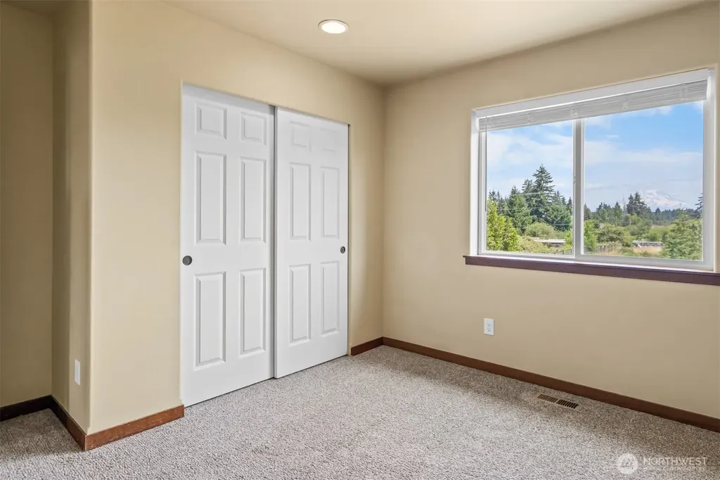 16458 Canal Court SE Yelm WA 98597