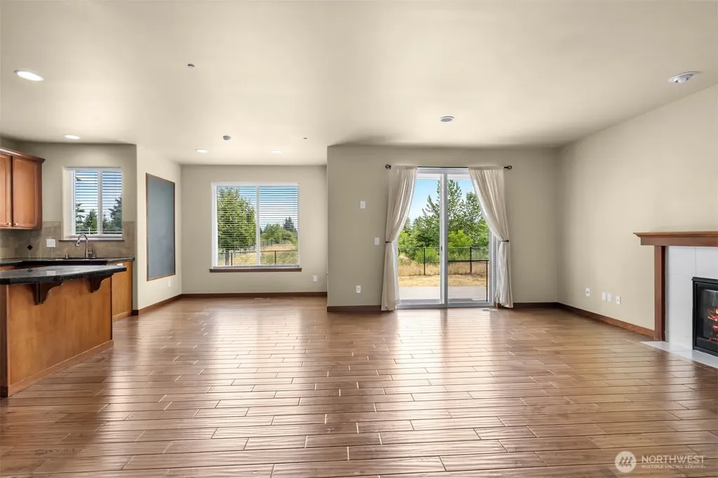 16458 Canal Court SE Yelm WA 98597