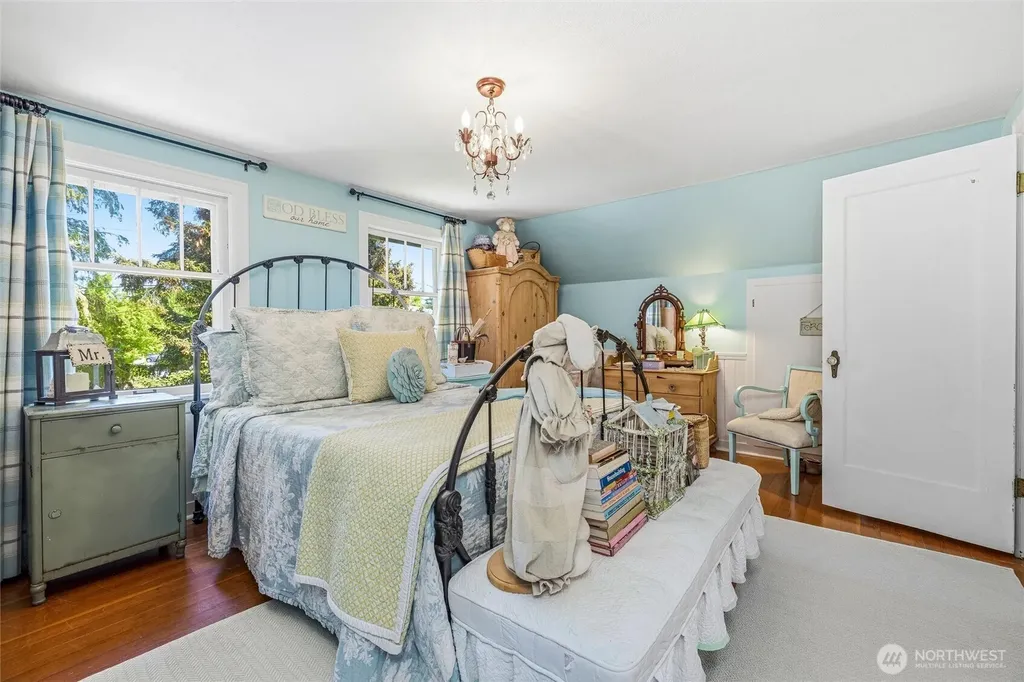 214 15th Street Lynden WA 98264
