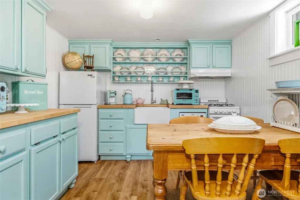 214 15th Street Lynden WA 98264
