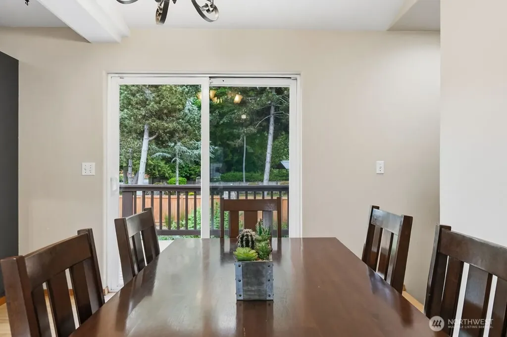 1565 Nordic Place Poulsbo WA 98370