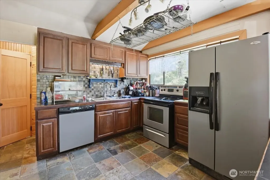 116 Mountain View Drive N Ashford WA 98304