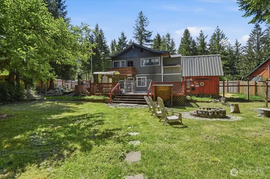116 Mountain View Drive N Ashford WA 98304
