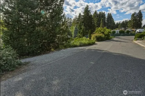241 Lakeshore Drive Manson WA 98831